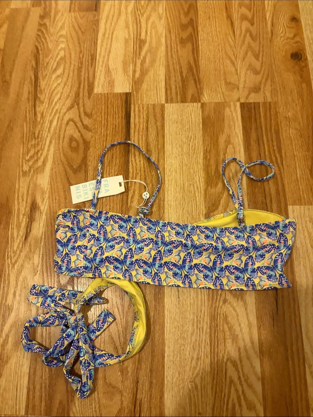 NWT | Frankie’s Bikinis | Falcon Top | S